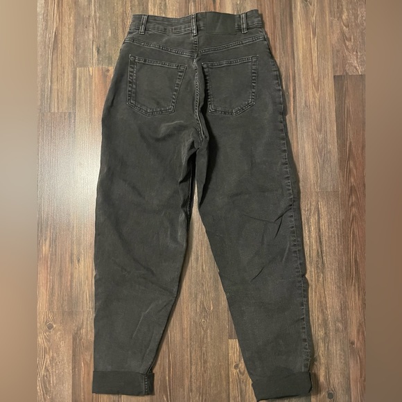 H&M (DIVIDED) Dark Grey Jeans size 4 - Picture 6 of 6